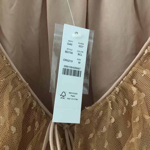 J. Crew Ruffleneck Top in Clip Dot Blouse in Bronzed Clay NEW - Picture 4 of 10